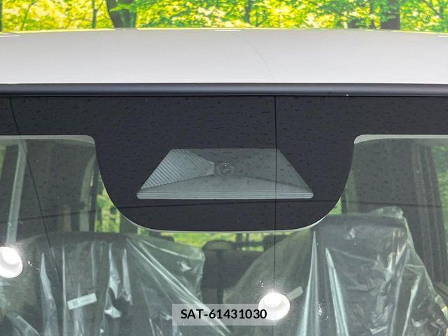 Honda N BOX 2026-06 7618424-2