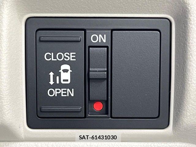 Honda N BOX 2026-06 7618424-5