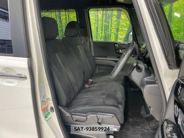 Honda N BOX 2023-03 7618422-7