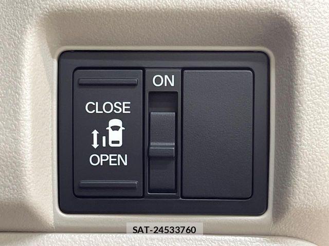 Honda N BOX 2026-06 7618431-2
