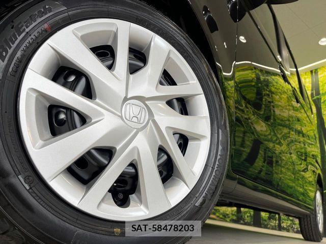 Honda N BOX 2026-06 7618429-12