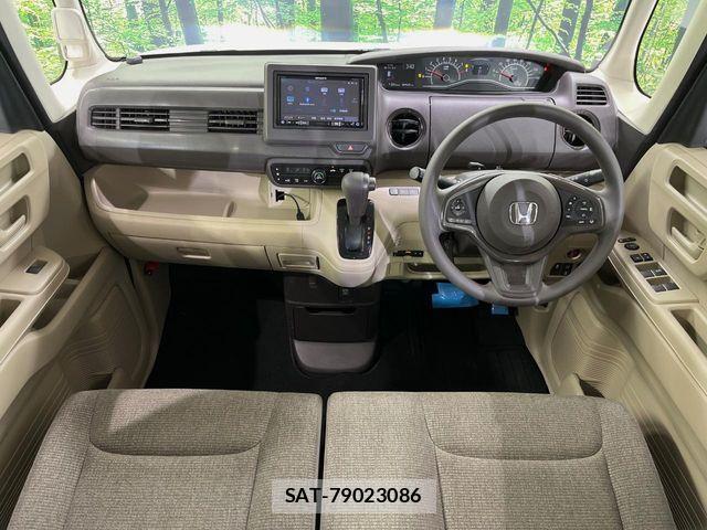 Honda N BOX 2019-02 7618482-1