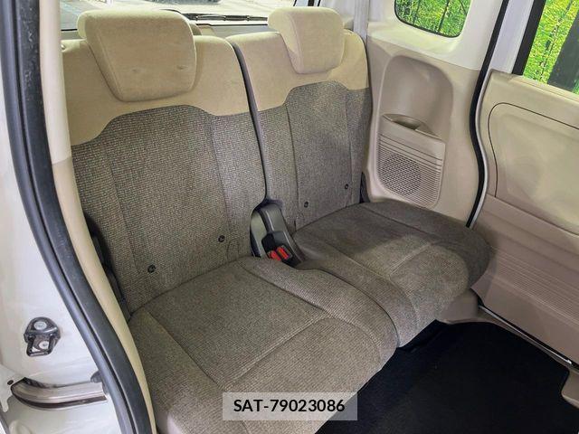 Honda N BOX 2019-02 7618482-8
