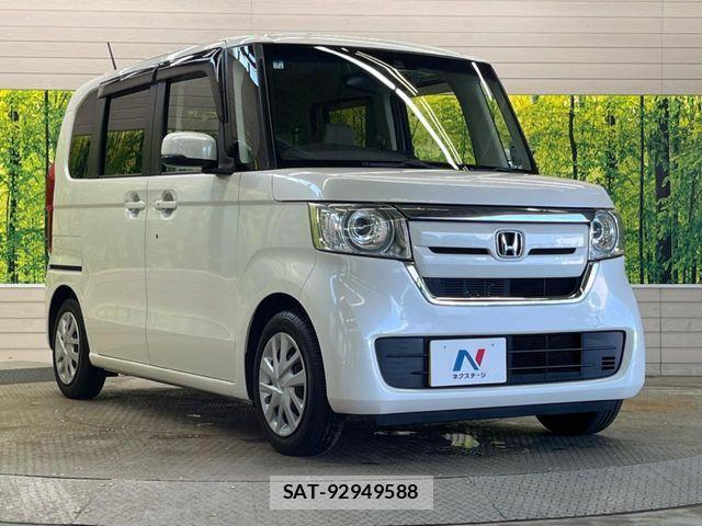 Honda N BOX 2018-07 7618467-15