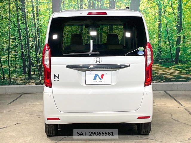 Honda N BOX 2018-10 7618493-14