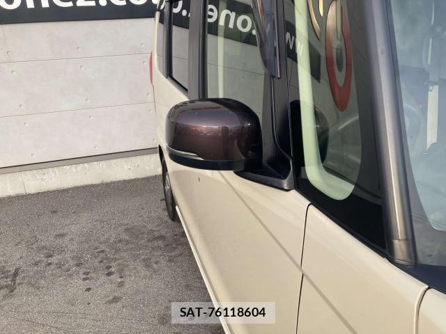 Honda N BOX 2021-12 7618436-12