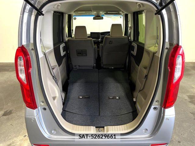 Honda N BOX 2017-09 7618469-10