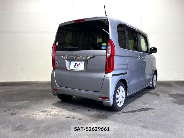 Honda N BOX 2017-09 7618469-17