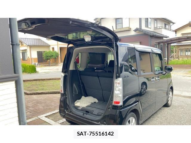 Honda N BOX 2016-02 7618526-21
