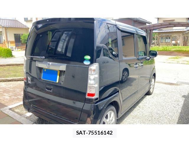 Honda N BOX 2016-02 7618526-5