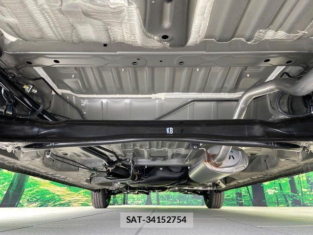 Honda N BOX 2026-06 7618427-18