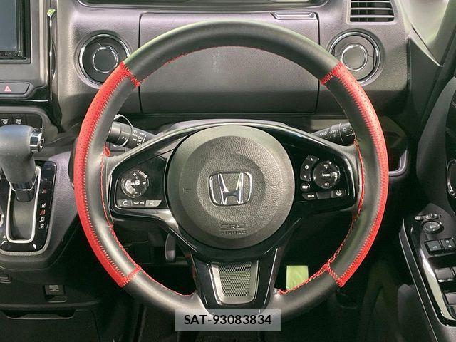 Honda N BOX 2023-03 7618437-11
