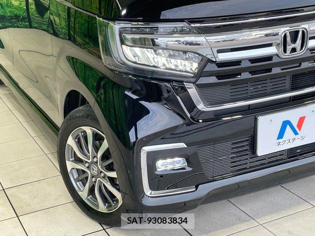 Honda N BOX 2023-03 7618437-12