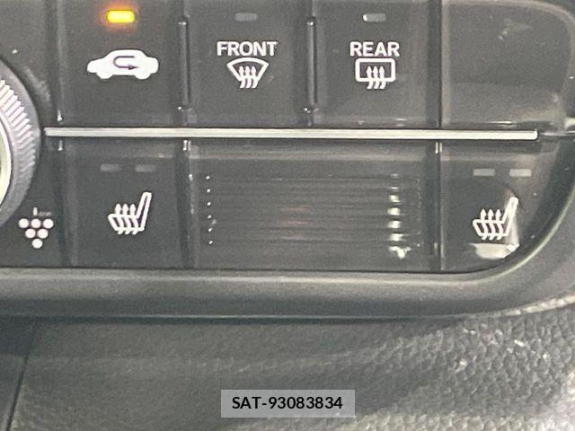 Honda N BOX 2023-03 7618437-5