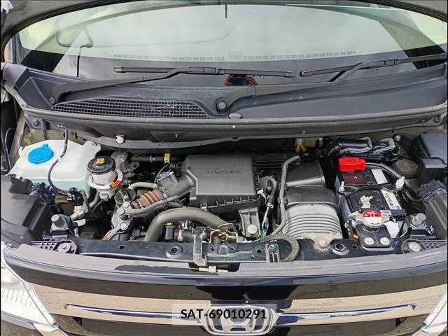Honda N BOX 2021-06 7618495-11