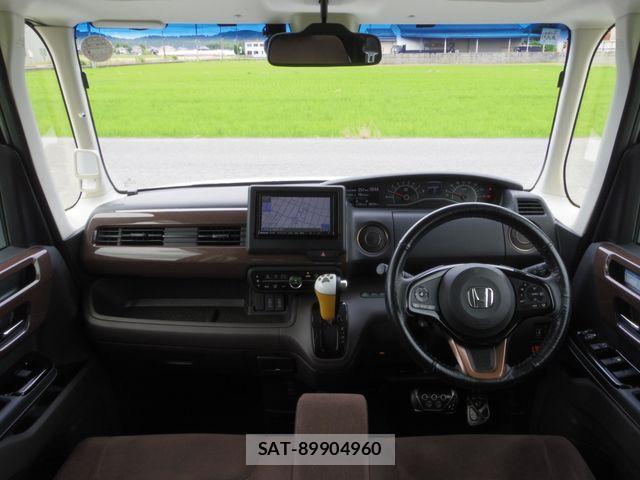 Honda N BOX 2018-11 7726290-1