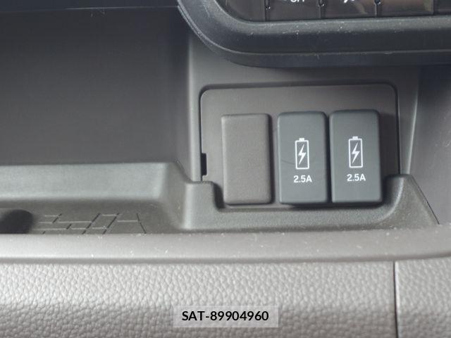 Honda N BOX 2018-11 7726290-21