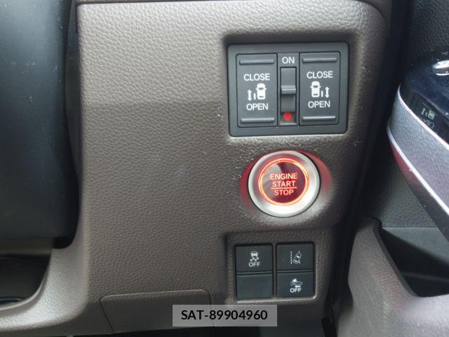 Honda N BOX 2018-11 7726290-24