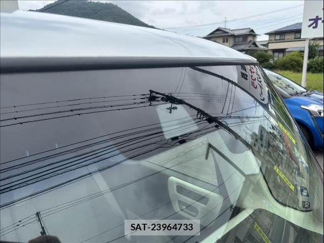 Honda N BOX 2018-02 7726303-18