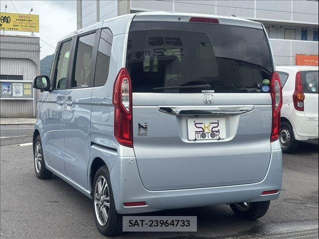 Honda N BOX 2018-02 7726303-1