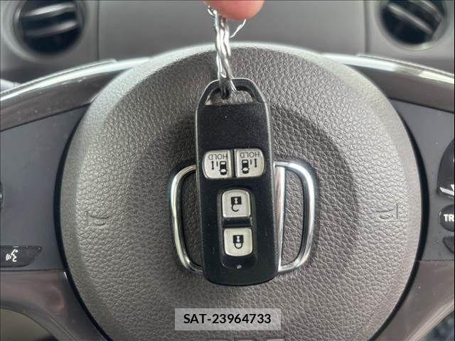 Honda N BOX 2018-02 7726303-22