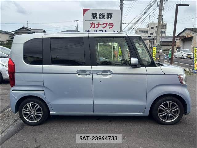Honda N BOX 2018-02 7726303-7