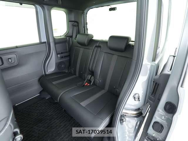 Honda N BOX 2023-11 7726174-6