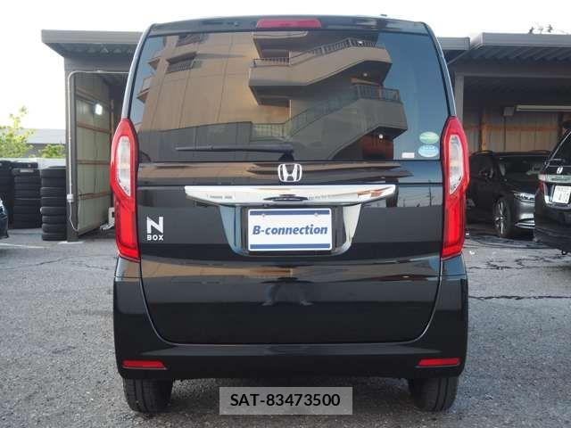 Honda N BOX 2018-01 7726298-4