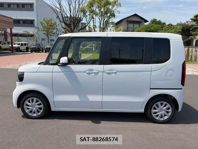 Honda N BOX 2025-09 7726197-12