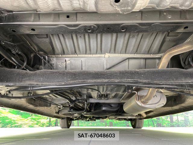 Honda N BOX 2017-11 7726266-18