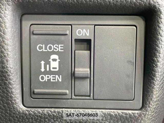Honda N BOX 2017-11 7726266-4