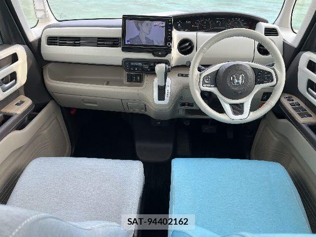 Honda N BOX 2018-03 7726278-1