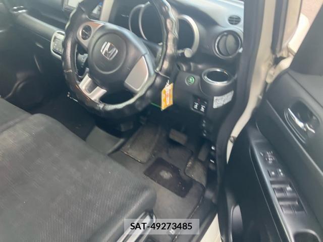 Honda N BOX 2015-09 7787365-9