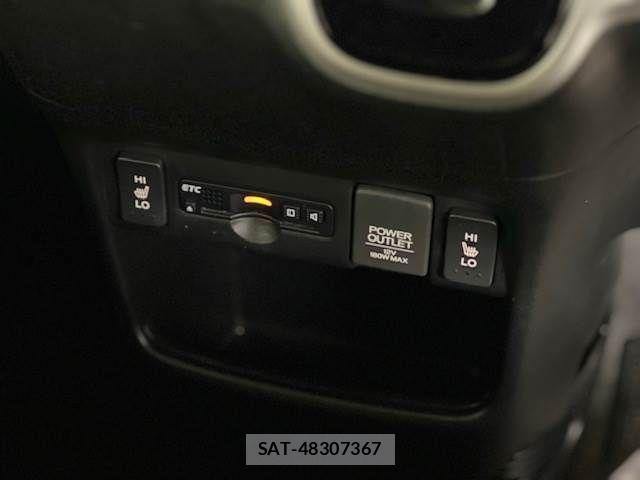 Honda N BOX 2017-06 7787377-12