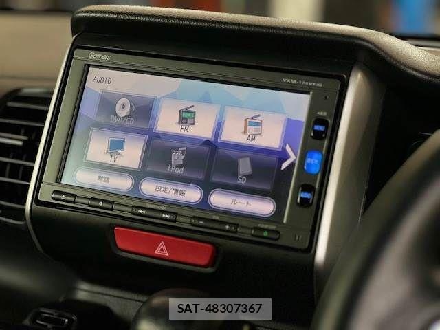 Honda N BOX 2017-06 7787377-13