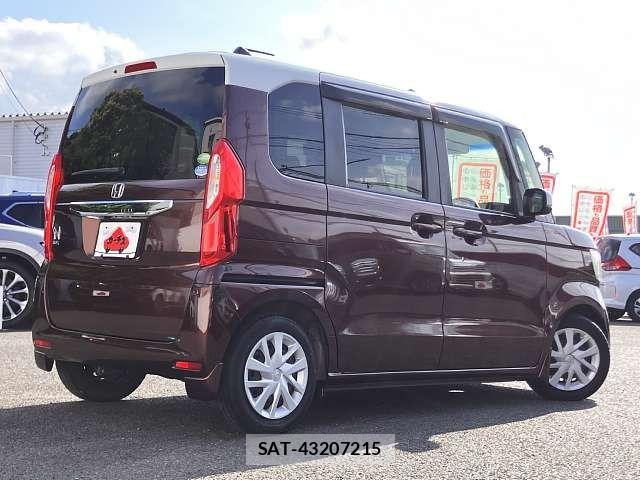Honda N BOX 2018-11 7787434-2