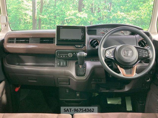 Honda N BOX 2018-12 7787460-1