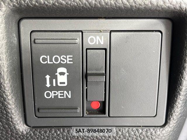Honda N BOX 2019-08 7787448-3