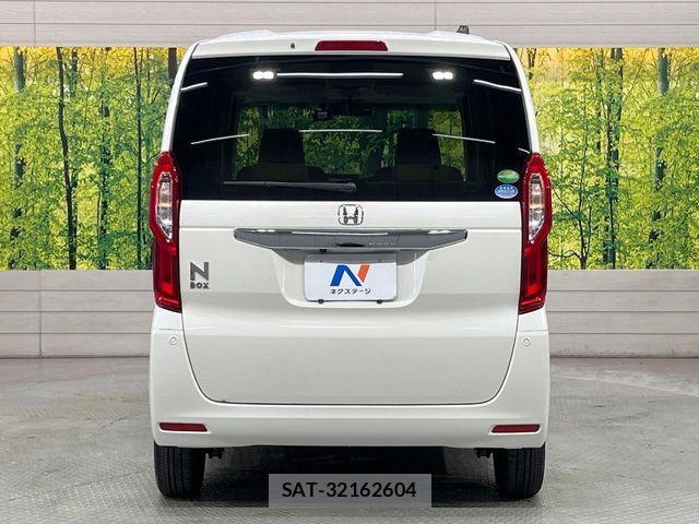 Honda N BOX 2017-11 7787437-14