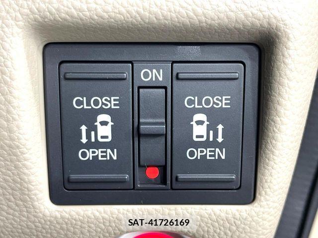 Honda N BOX 2018-02 7787422-5