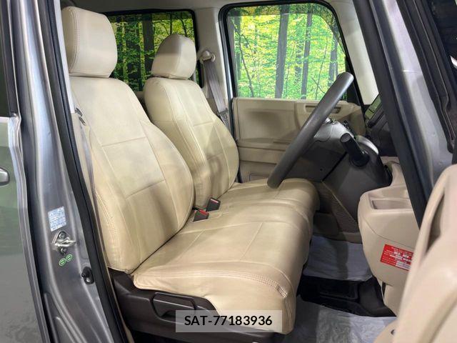 Honda N BOX 2017-10 7787401-8