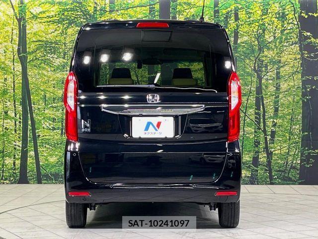 Honda N BOX 2022-11 7787456-14