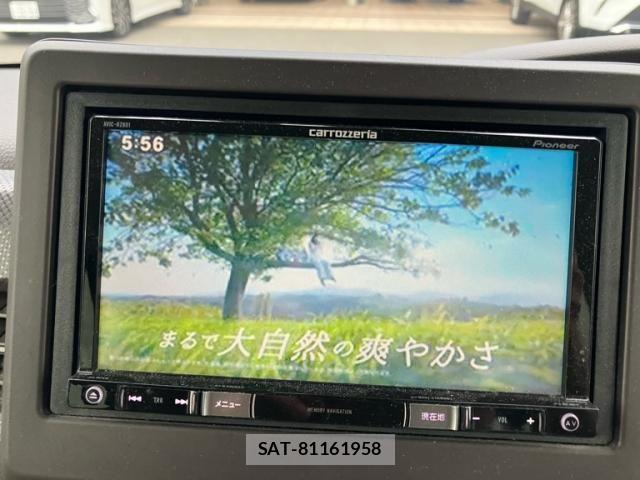 Honda N BOX 2018-09 7787368-11