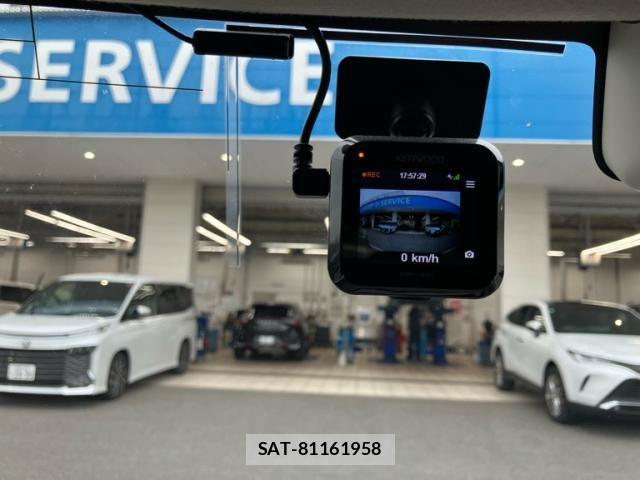 Honda N BOX 2018-09 7787368-20