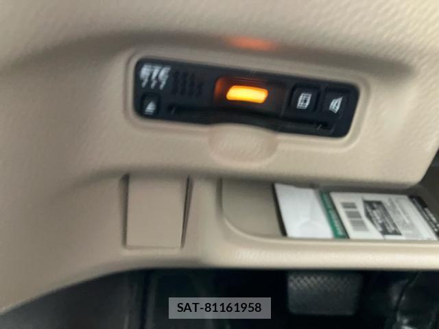 Honda N BOX 2018-09 7787368-21
