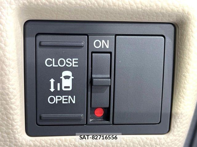 Honda N BOX 2018-08 7787426-5