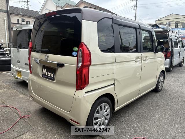 Honda N BOX 2018-01 7787385-5