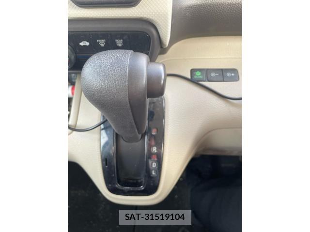 Honda N BOX 2018-12 7787406-21