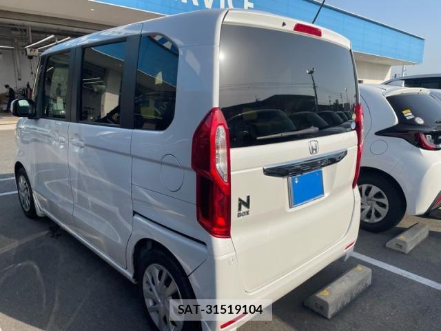 Honda N BOX 2018-12 7787406-3