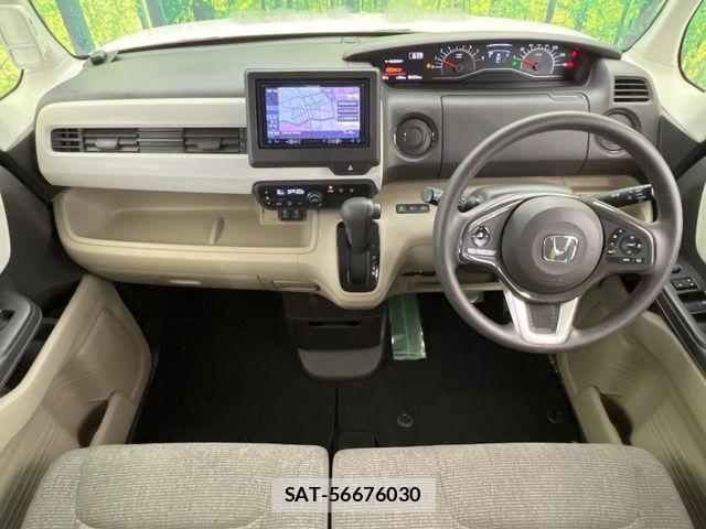 Honda N BOX 2018-03 7787429-2